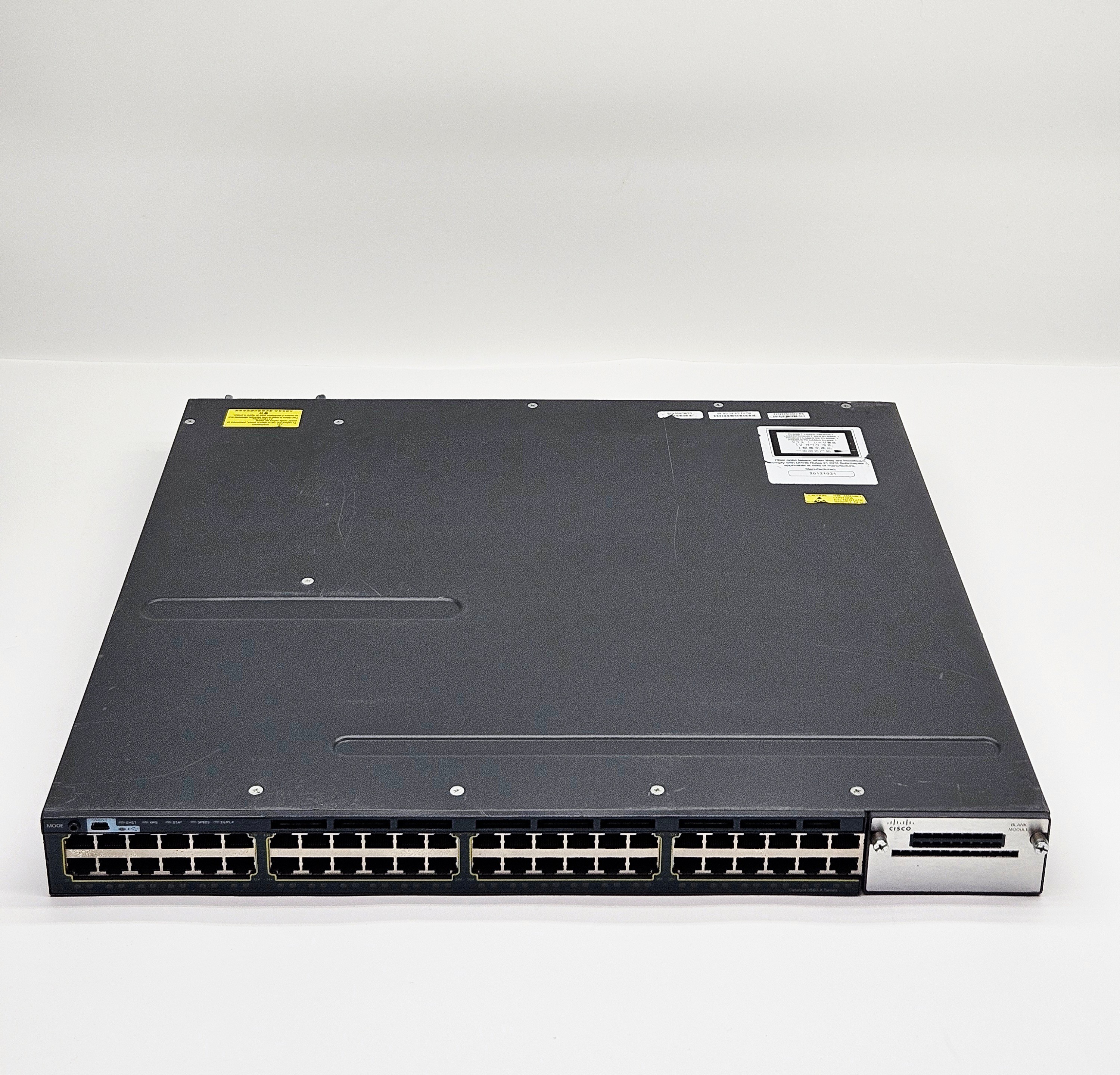 Коммутатор Cisco WS-C3560X-48T-S / Без БП/ Без UpLink